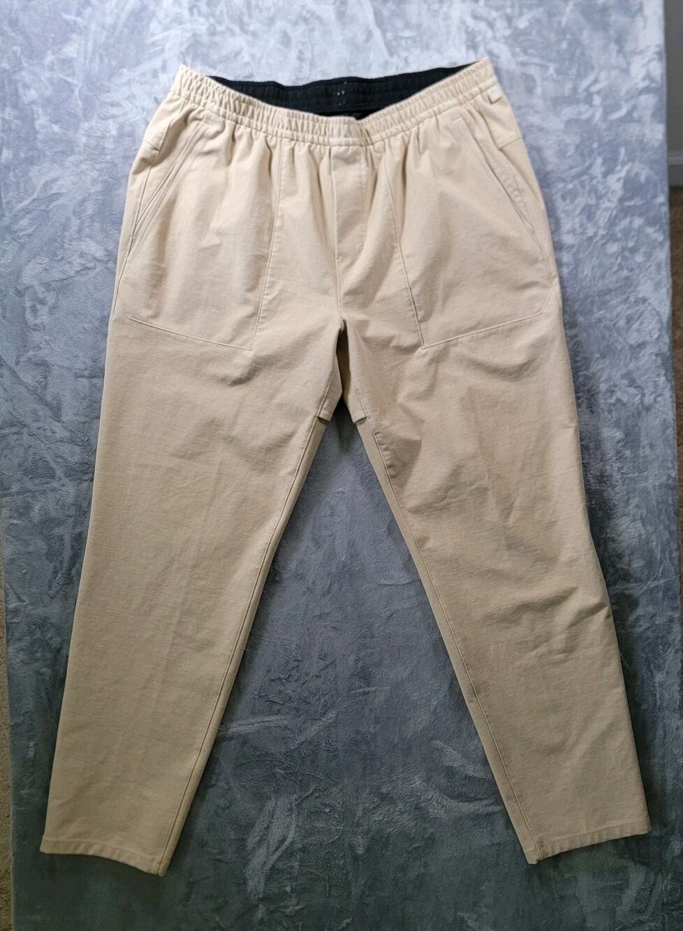 Lululemon Mens XL Utilitech Pullon Classic Pants Beige